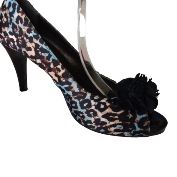 Leopard Print Peep-Toe Heels with Black Floral Accent - Picture 1 of 9
